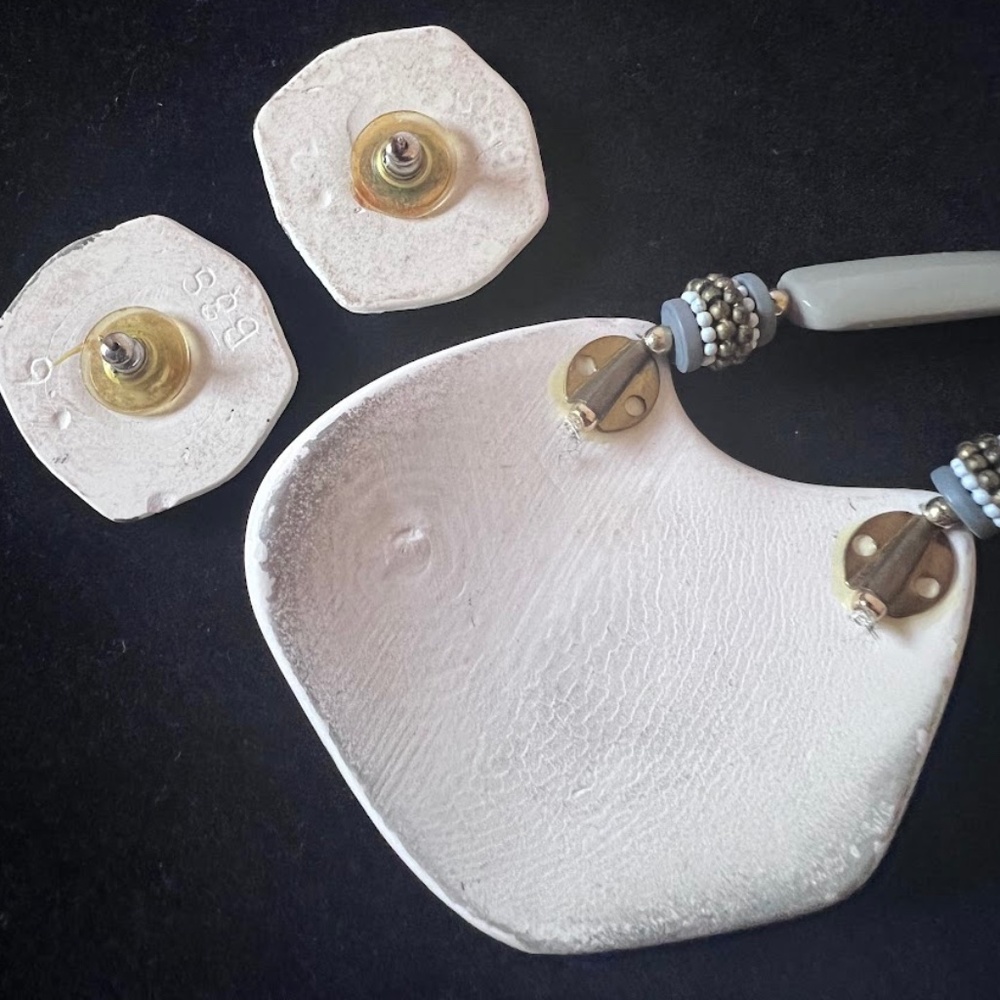 Ceramic Bead & Shell Statement Necklace & Earring… - image 6